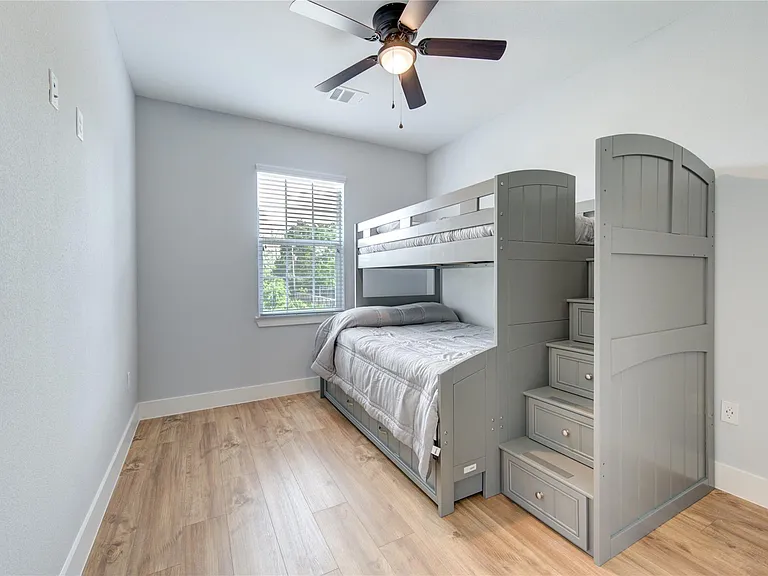 10021 Alfred Ln #B — Photo 29