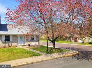791 Jefferson St, Red Hill, PA 18076