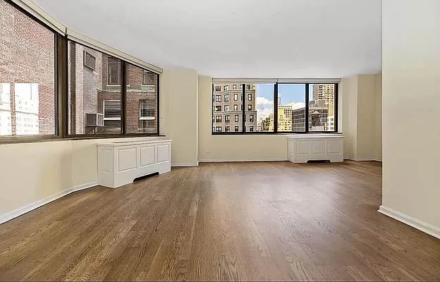 Rented by REAL New York | media 14