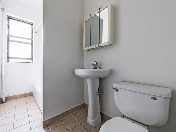 6000 S Prairie 221 E 60th Street Chicago, IL 60637