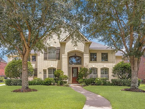 2nd image of 5531 Grandwood Lane