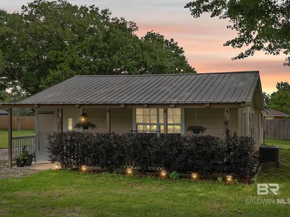 18935 Hammond St, Robertsdale, AL 36567