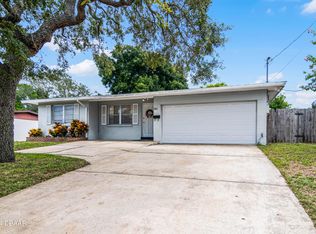1503 Derbyshire Rd, Daytona Beach, FL 32117