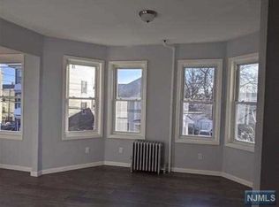 29 Grove St, Kearny, NJ 07032