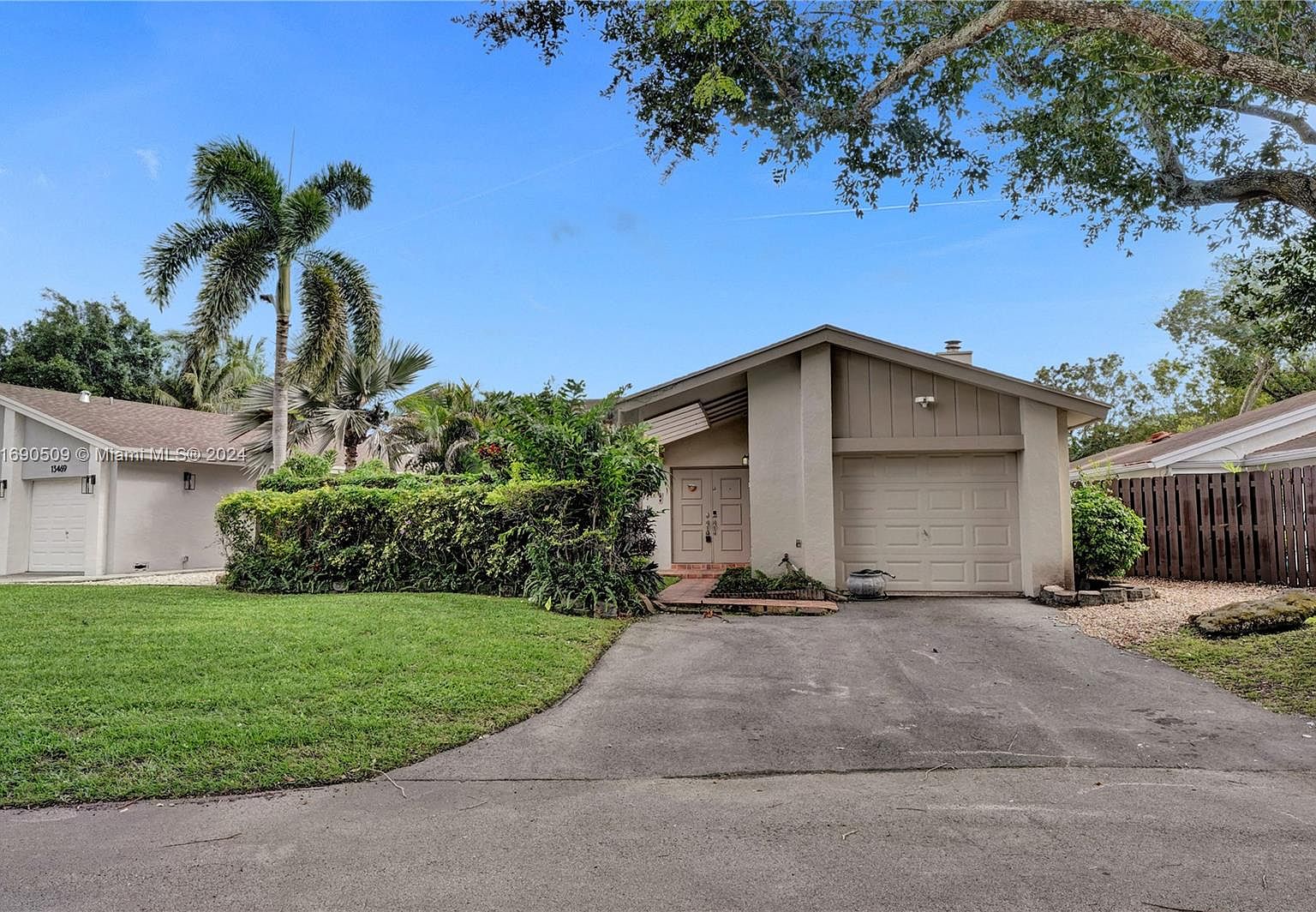 13465 SW 108th Street Cir S, Miami, FL 33186 | Zillow