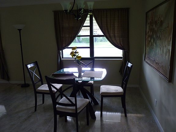 5th image of 1657 Palmland Dr