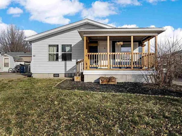 112 Polopony Ct, Iowa City, IA 52240