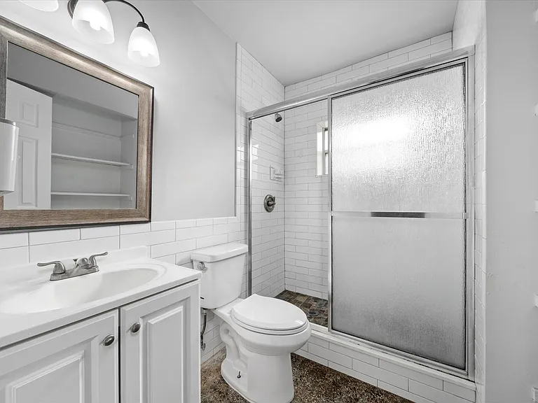 4123 18th Pl — Photo 9