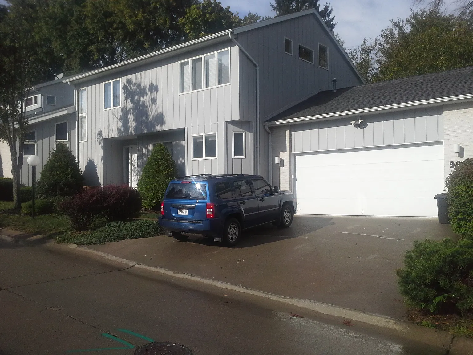 903 Stewart Pl photo 1