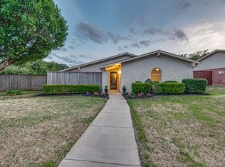 3101 Oak Hill Rd, Carrollton, TX 75007