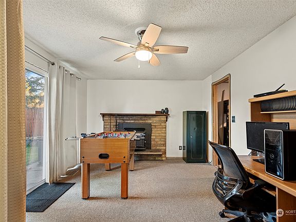 5th image of 21224 Plaza Drive