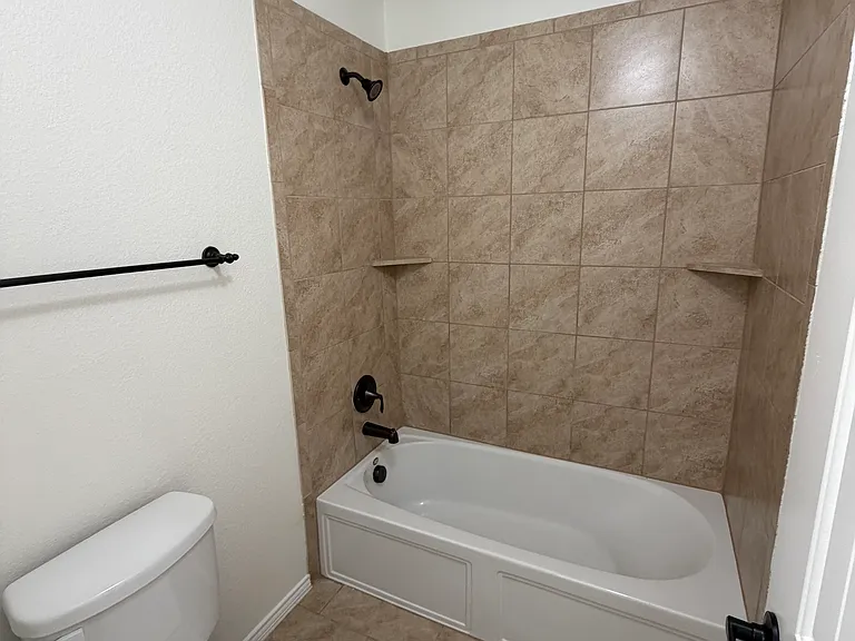 11808 Kurth Dr — Photo 21