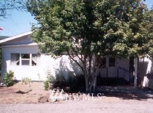 115 Cinebar Rd, Onalaska, WA 98570