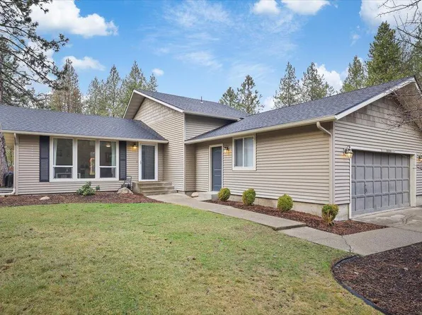 28125 N River Estates Dr, Chattaroy, WA 99003