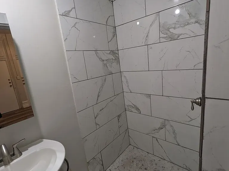 822 E Carson St #7 — Photo 10