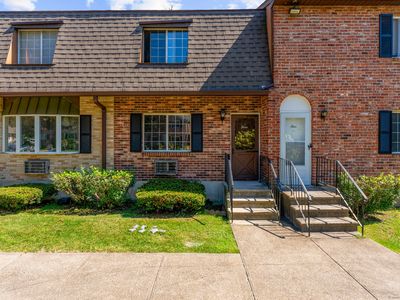 24 Sharon Road APT 3, Waterbury, CT, 06705