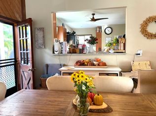 255 S Kalaheo Ave, Kailua, HI 96734