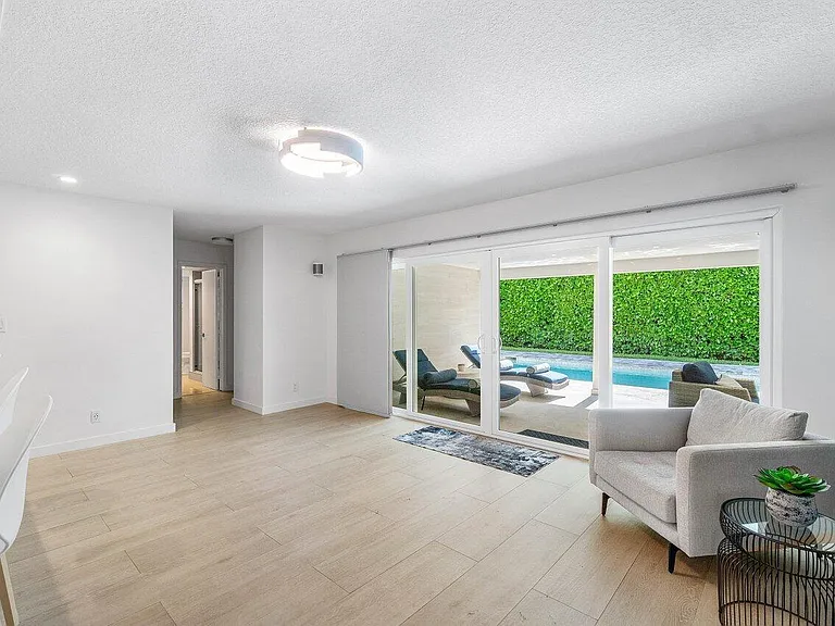 5903 N Ocean Blvd — Photo 5