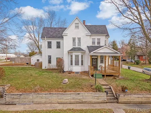 200 N Jackson St, New Athens, IL 62264