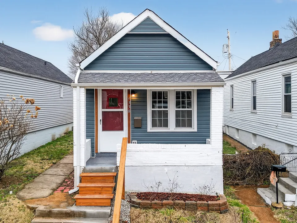 4338 Humphrey St