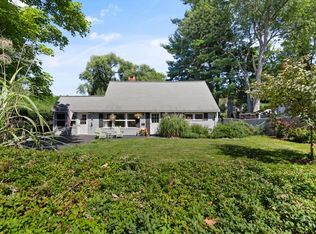 24 Glenmere Cir, Reading, MA 01867