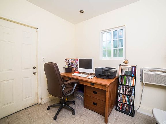 4th image of 16615 Sunburst St