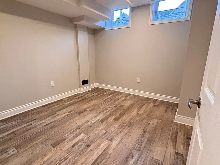 4 Finley Way #BASEMENT — Photo 7