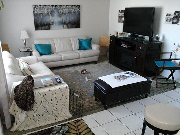 Front Livingroom