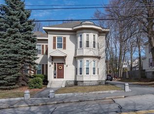 92 Stevens St #B, Lowell, MA 01851