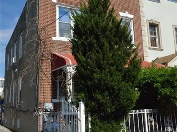 3717 102nd St, Corona, NY 11368