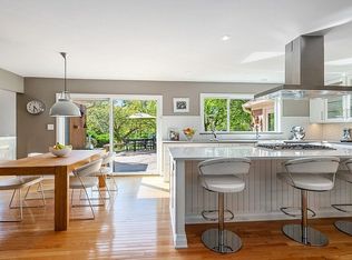 4 Highfield Ct, Lawrenceville, NJ 08648