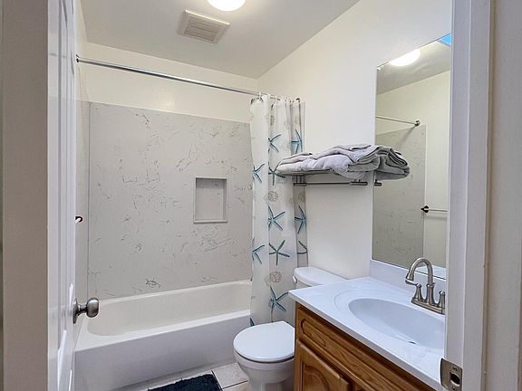 5th image of 680 Broadway St #3