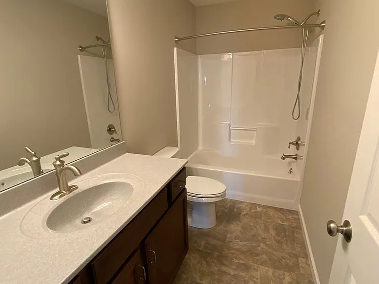 1365 Worthington Dr — Photo 18