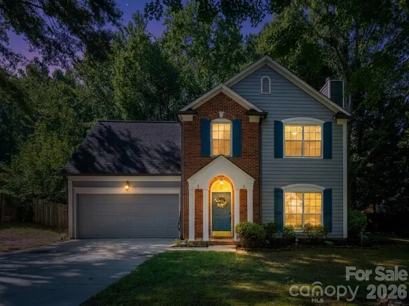 10320 Danesway Ln, Cornelius, NC 28031