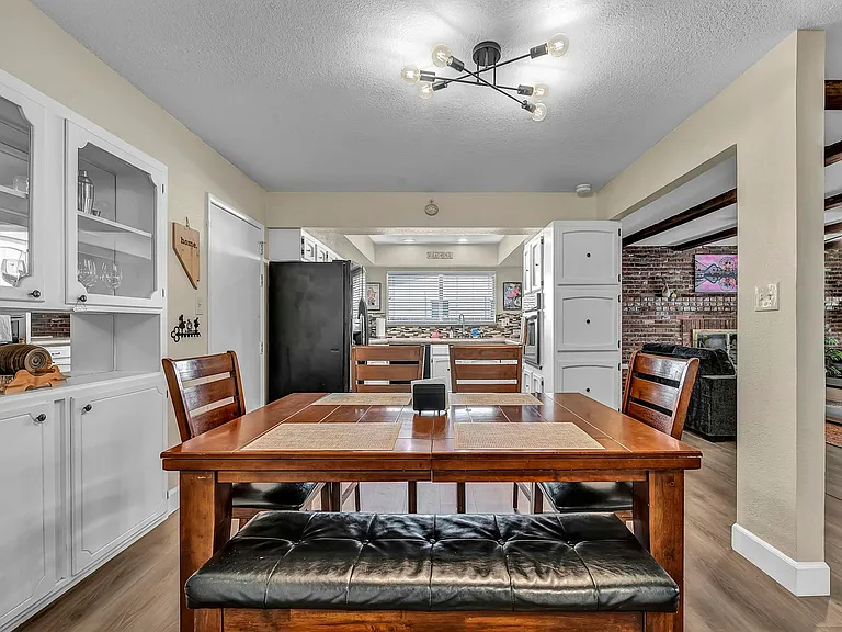 1490 Foster Dr — Photo 23
