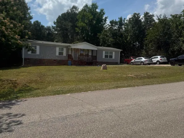 70 Mission Belle Ln, Zebulon, NC 27597