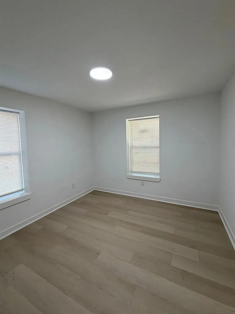 201 Lowery Drive - 3 — Photo 3