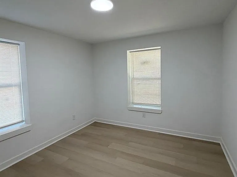 201 Lowery Dr #103 — Photo 3