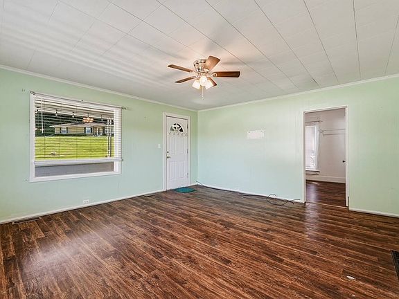 5th image of 146 Harper Ln