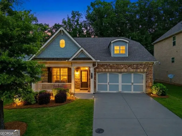 2910 Prestwood Dr, Cumming, GA 30040