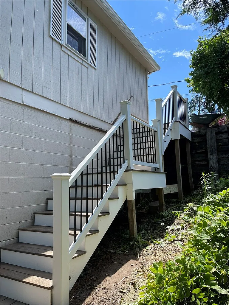 4 bed, 2.0 bath, 1716 sqft, $3,800 — Photo 1