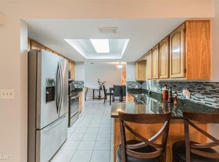 4540 Debbie Ln, Lutz, FL 33559