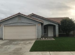 13523 Crocus Way, Armona, CA 93202