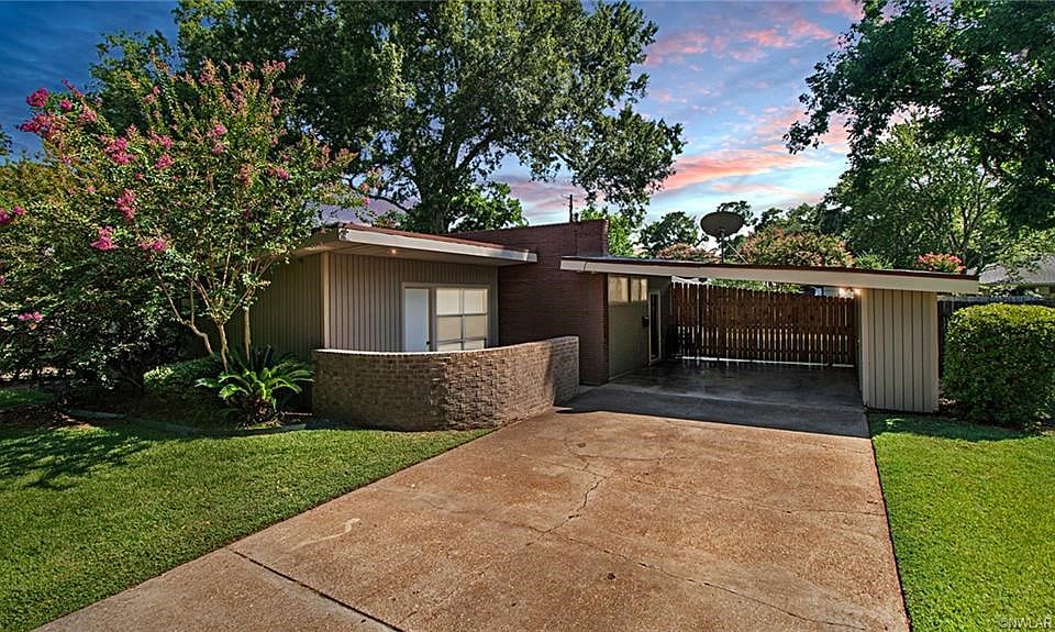 857 Audubon Pl