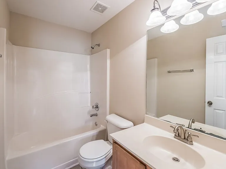 73 Hamil Ct NW — Photo 16