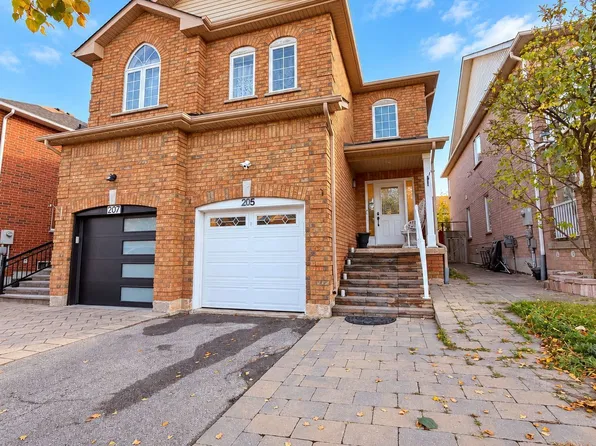 205 Deepsprings Cres, Vaughan, ON L6A 3L3
