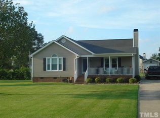 101 Crosswinds Dr, Selma, NC 27576