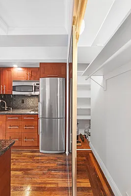 Sold by Compass | media 17