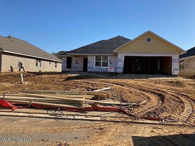 2nd image of 2583 Rutherford Dr