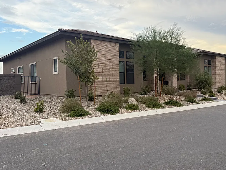 4778 Outlook Peak St — Photo 28